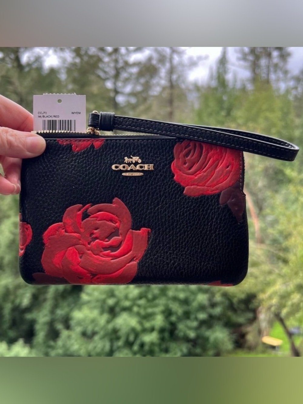 COACH Corner Zip Wristlet in Red Rose Floral Print CCJ70 NWT AUTHENTIC